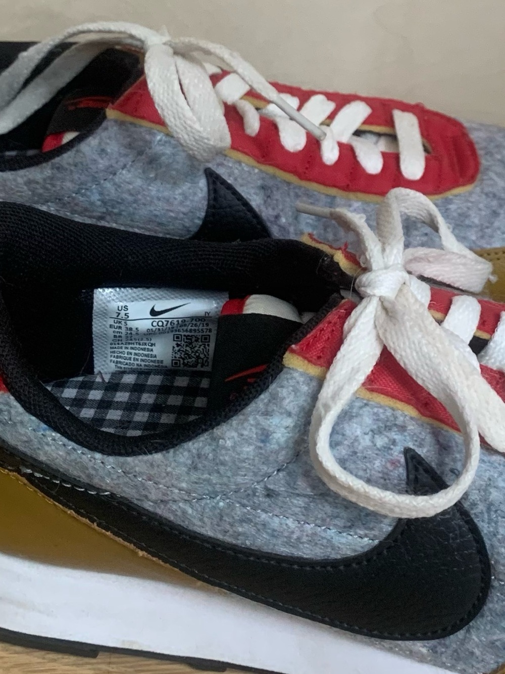 Nike Daybreak QS Gold Suede 2019 CQ7619-700 Sneakers | Women’s Size 7.5 - Picture 8 of 8